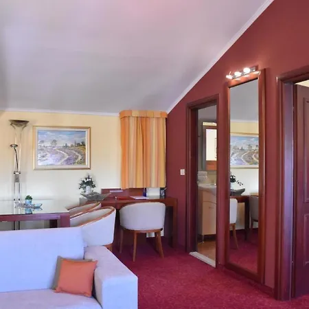 Penzion Room In Bb - Villa Riva Accommodation *